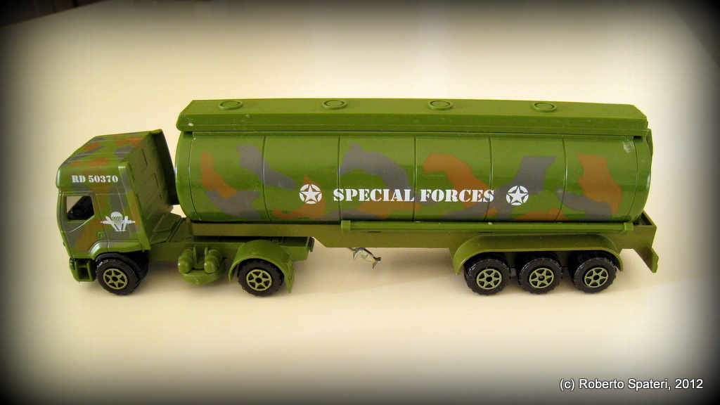 Majorette Renault Premium tanker truck (n.3000 series)